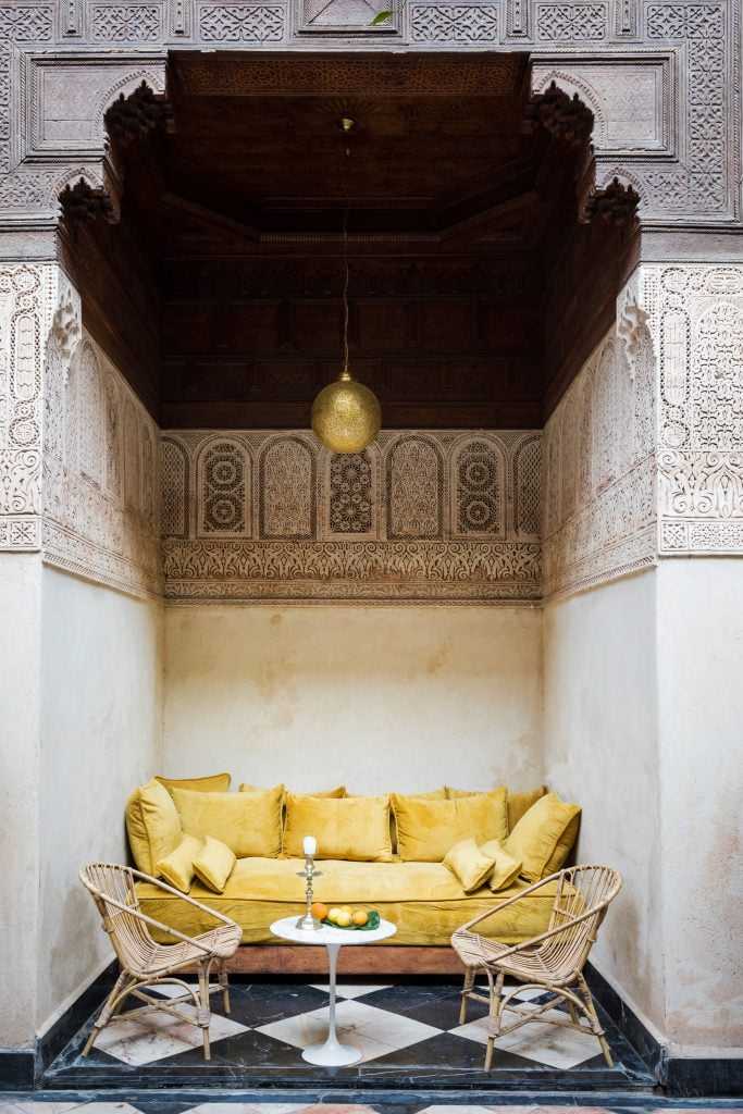 plasterwork in moroccan cour