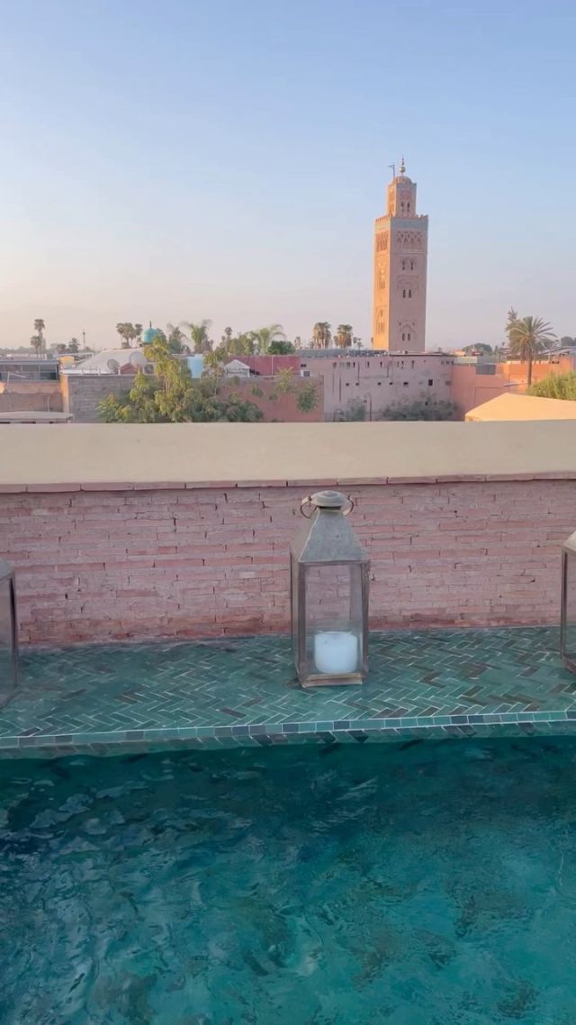Marrakech mornings. No words needed.
.
.
.
.
#elfenn
#elfennmarrakech
#marrakechmedina
#marrakechrooftops
#sunriseoftheday