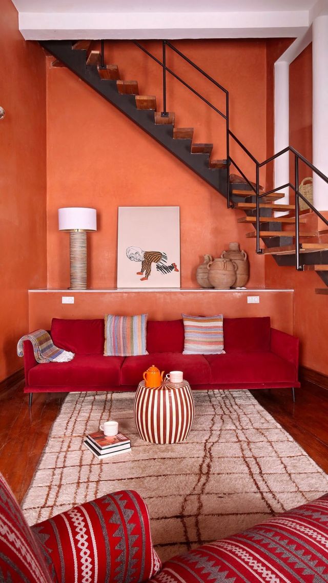 Deep orange makes this suite cosy in winter, cool in summer. With the open fire, sofa and desk area, it could be the perfect spot to stay a little longer when you’re in Marrakech? And we haven’t even shown you the roof terrace and plunge pool upstairs. Head to the blog to see more.#colourfulinteriors #interiorstyling #interiors123 #burntorange #lofthouse #architecturedaily #interiordesignlovers #archdaily #housesndhome #marrakechhotel #hoteldesign #stayhere